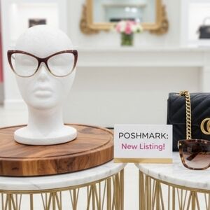 Chic Cat-Eye Fashion Frames